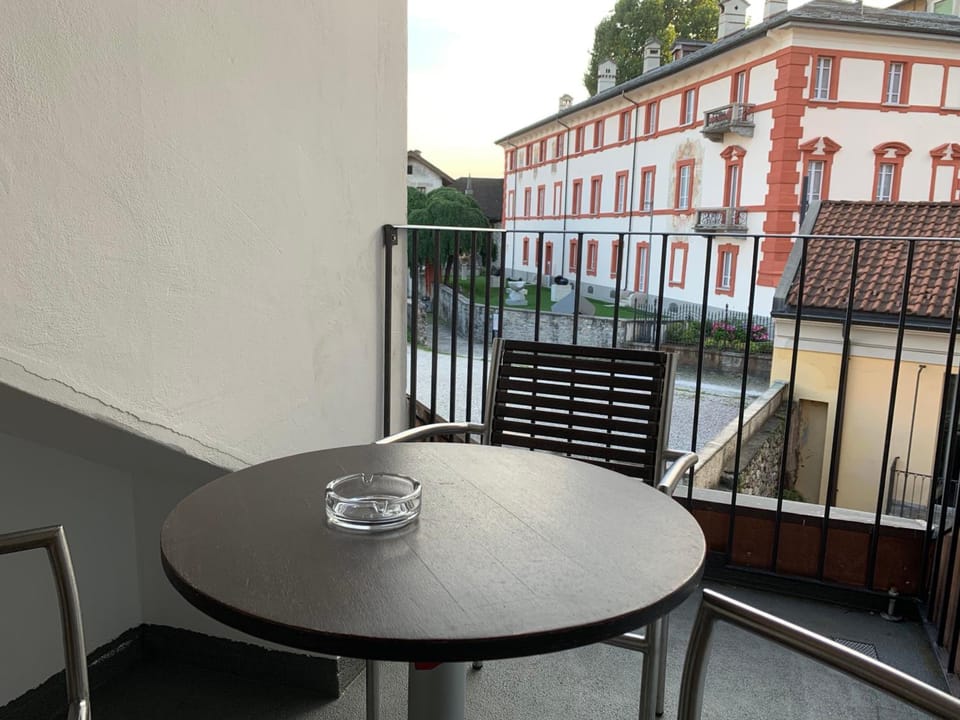 Pardo Bar Hotel in Locarno