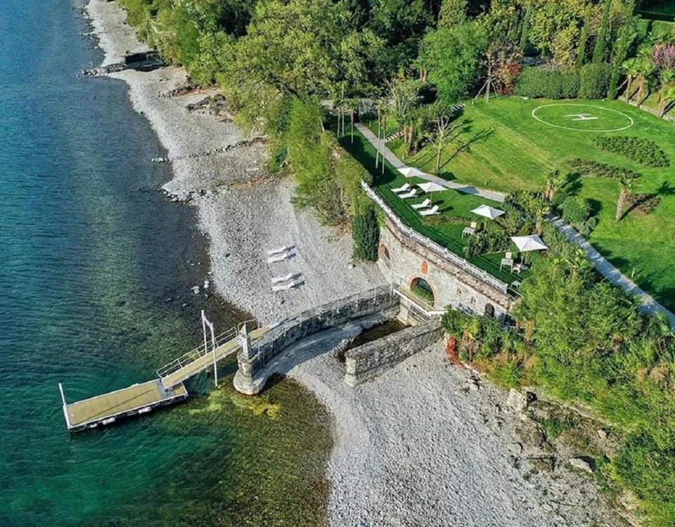 Villa Lario Resort Mandello Hotel in Mandello del Lario