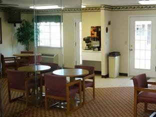 Regency 7 Motel Motel in Fayetteville