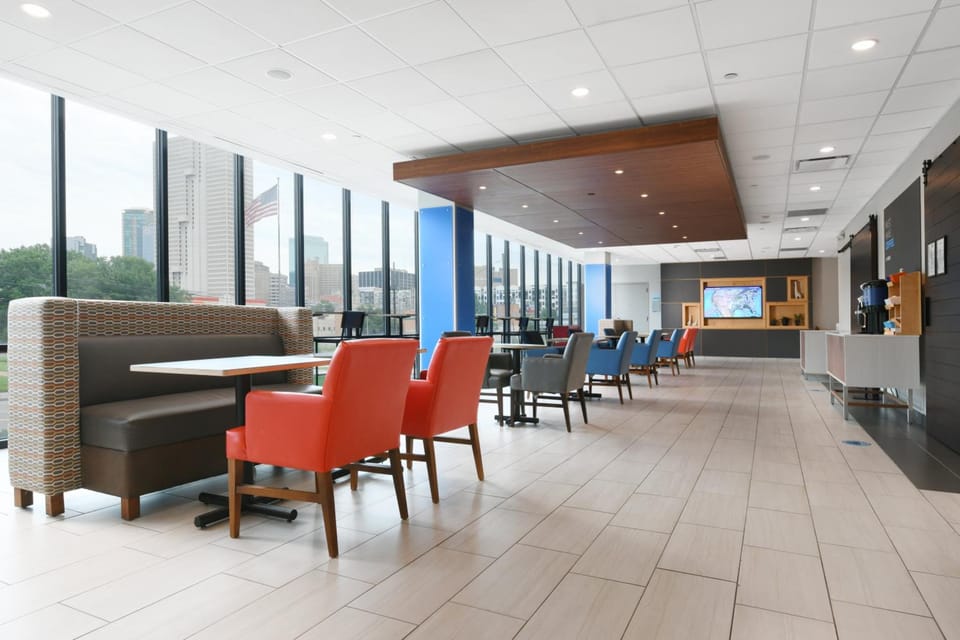 Holiday Inn Express & Suites Fort Worth Downtown By IHG Hotel in Fort Worth