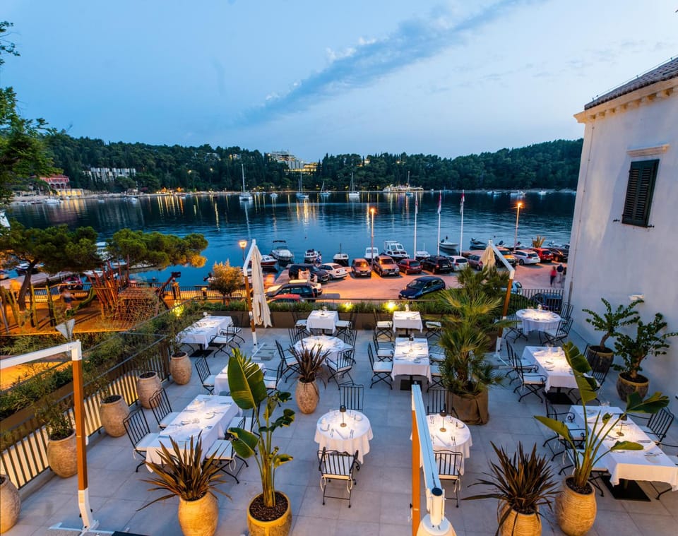 Hotel Supetar Hotel in Cavtat
