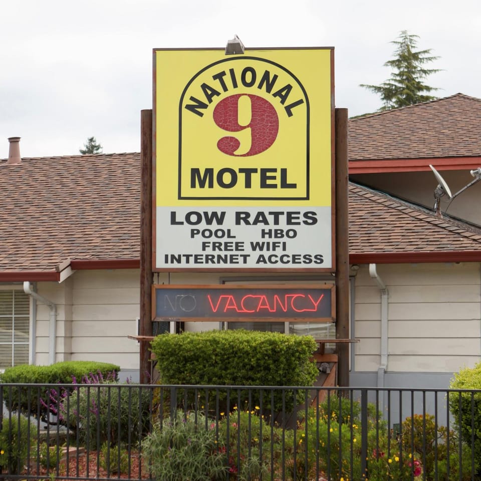 National 9 Motel Motel in Santa Cruz