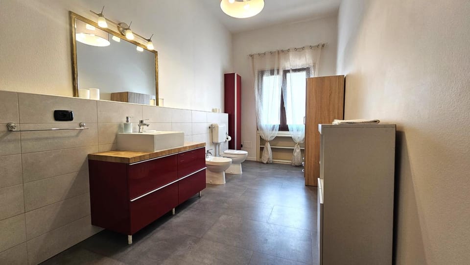 OPERA et LOVE - Posizione perfetta vicino all'Arena e Parcheggio Convenzionato Hotel in Verona