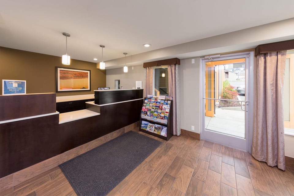 Sunset Motel Hood River Motel in Hood River