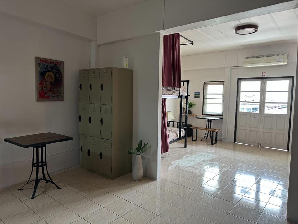 The Cabin Backpackers Hostel And Bar Hostel in Chiang Mai