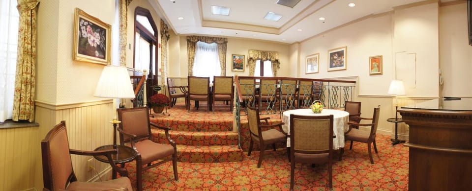 Banquet hall