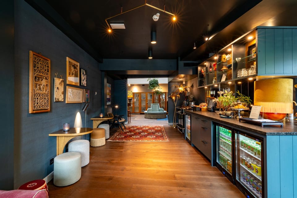 Bar/lounge
