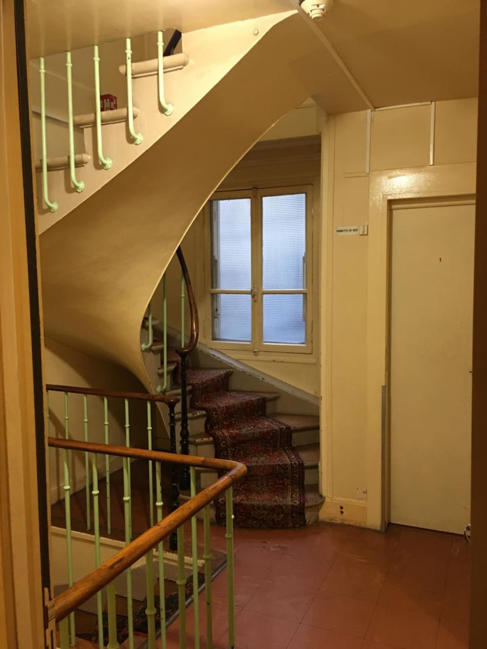 A la Pinte du Nord Hotel in Paris