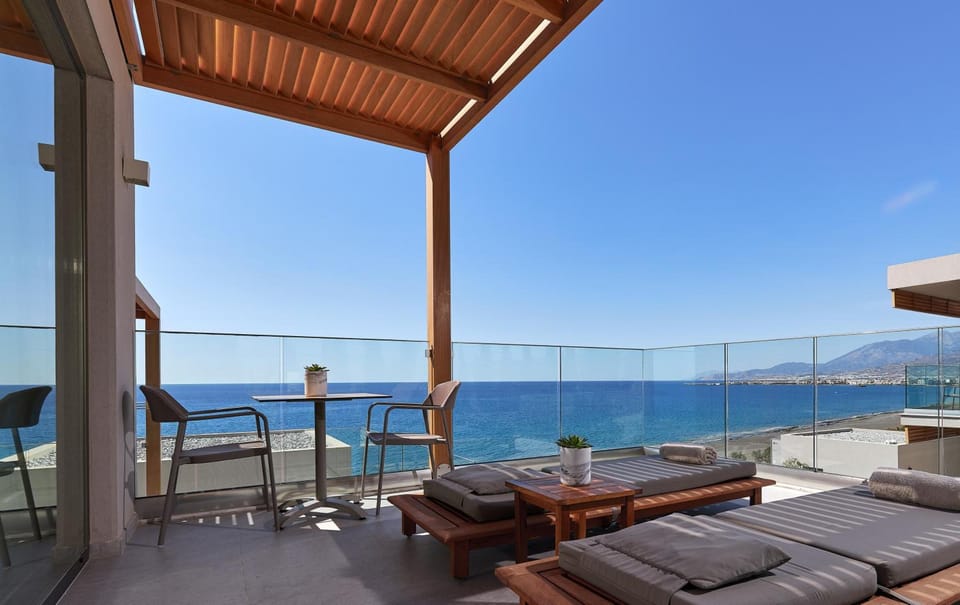 Enorme Santanna Beach Hotel in Lasithi