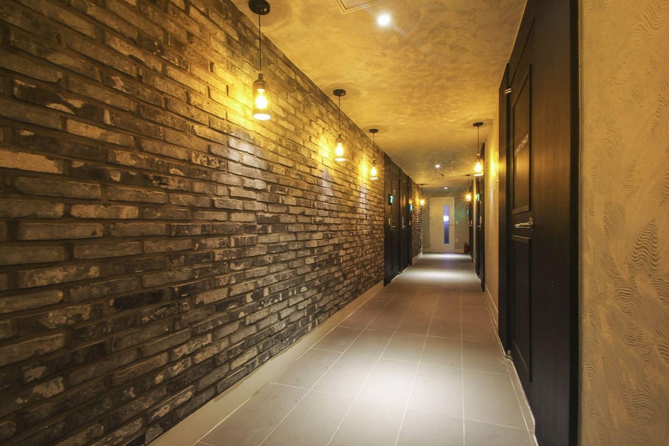 Changwon Sangnam-dong Charlie's Motel in South Korea