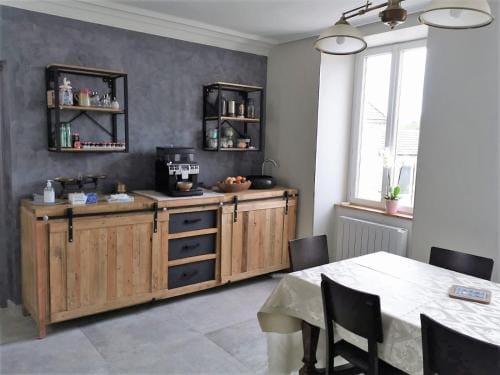 L'instant Present Hotel in Bourgogne-Franche-Comté