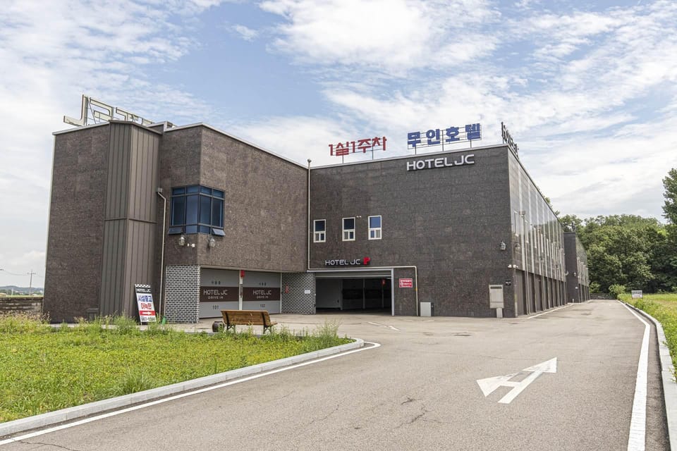 Pyeongtaek (Godeok) Hotel JC Motel in Pyeongtaek-si