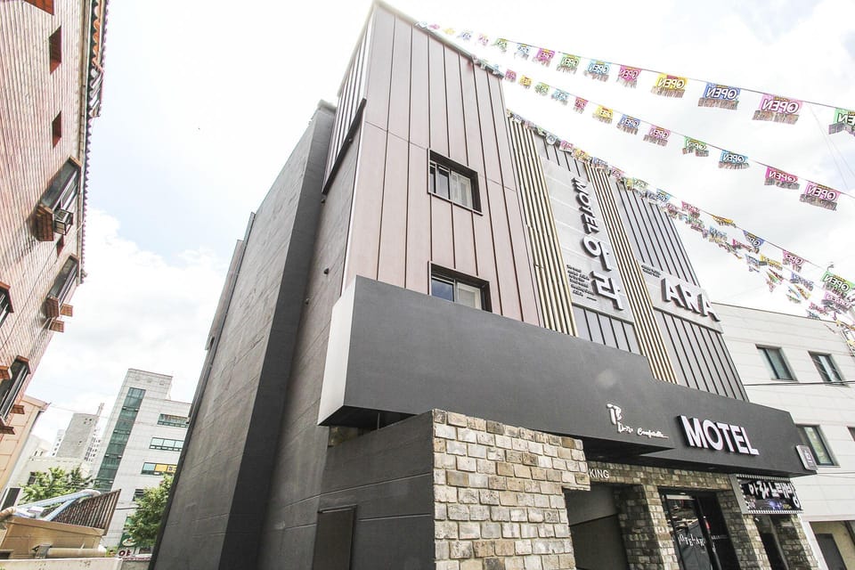Busan Oncheonjang ARA Motel in Busan