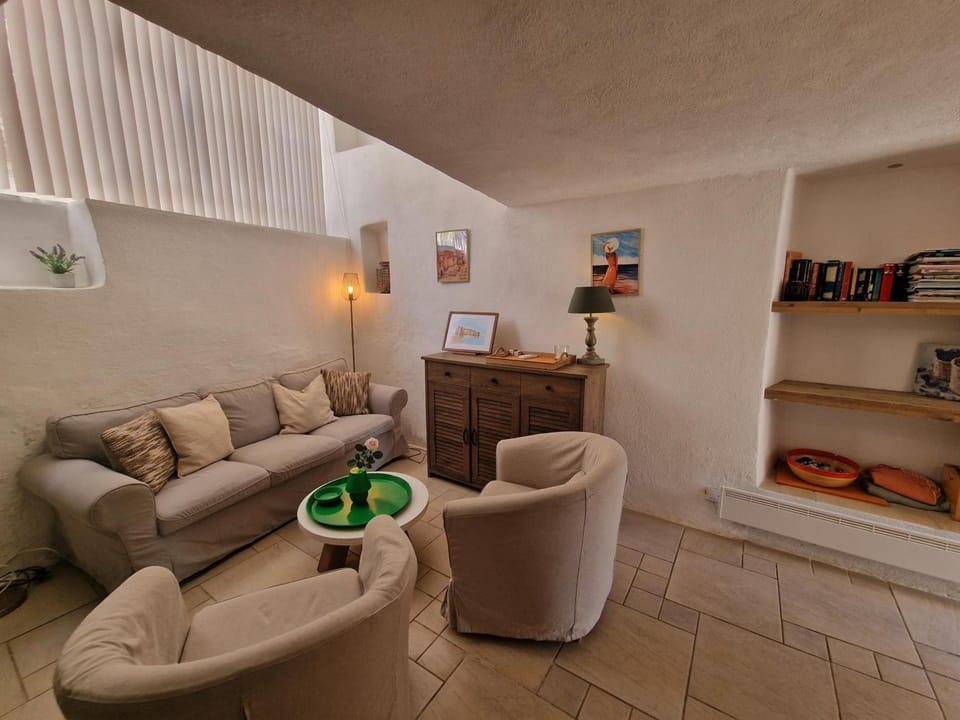 Hameau Des Claudins Hotel in Vidauban