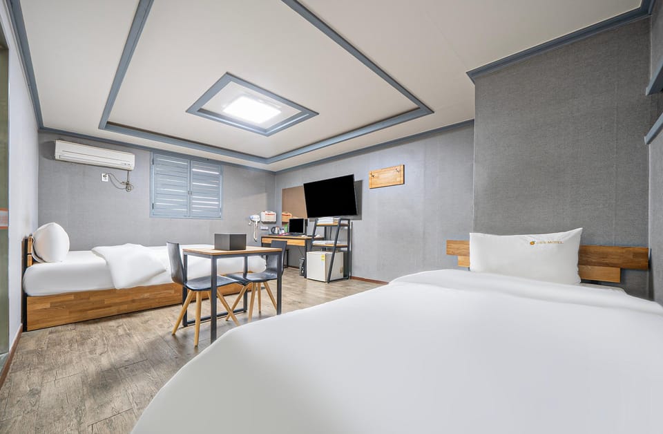 Gunsan Orange Motel in South Korea