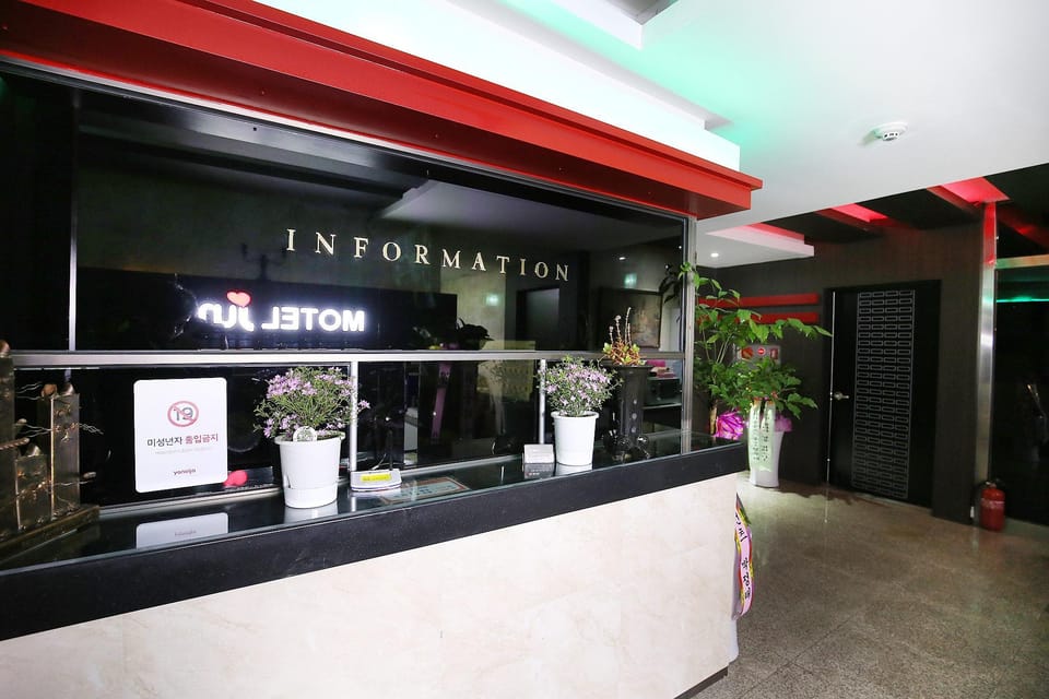 Hongsung Jun Motel in South Korea