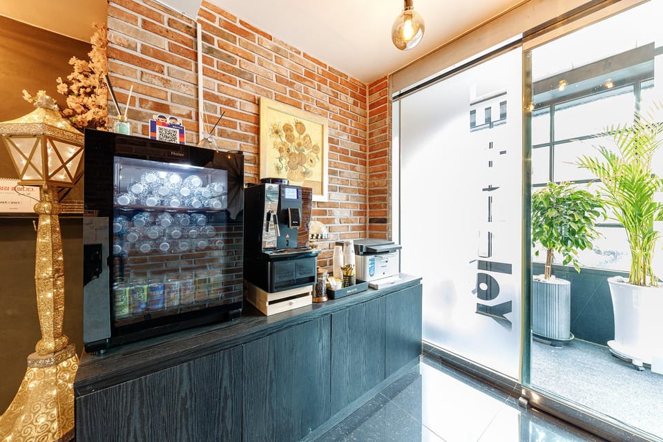 Pohang Daejamdong YOLO Motel in South Korea