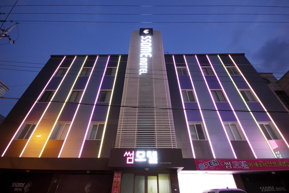 Chilgok Seokjeok Some Motel in South Korea