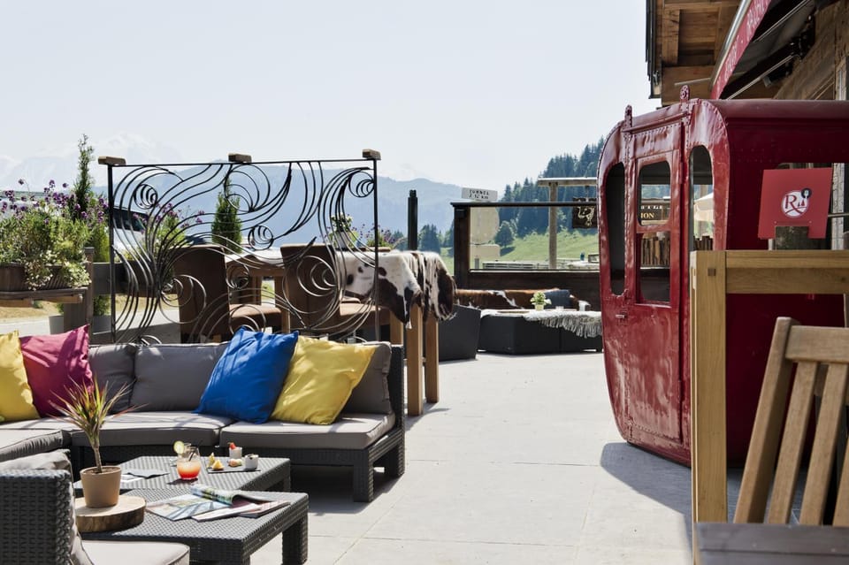 Les Rhodos Hotel in La Clusaz