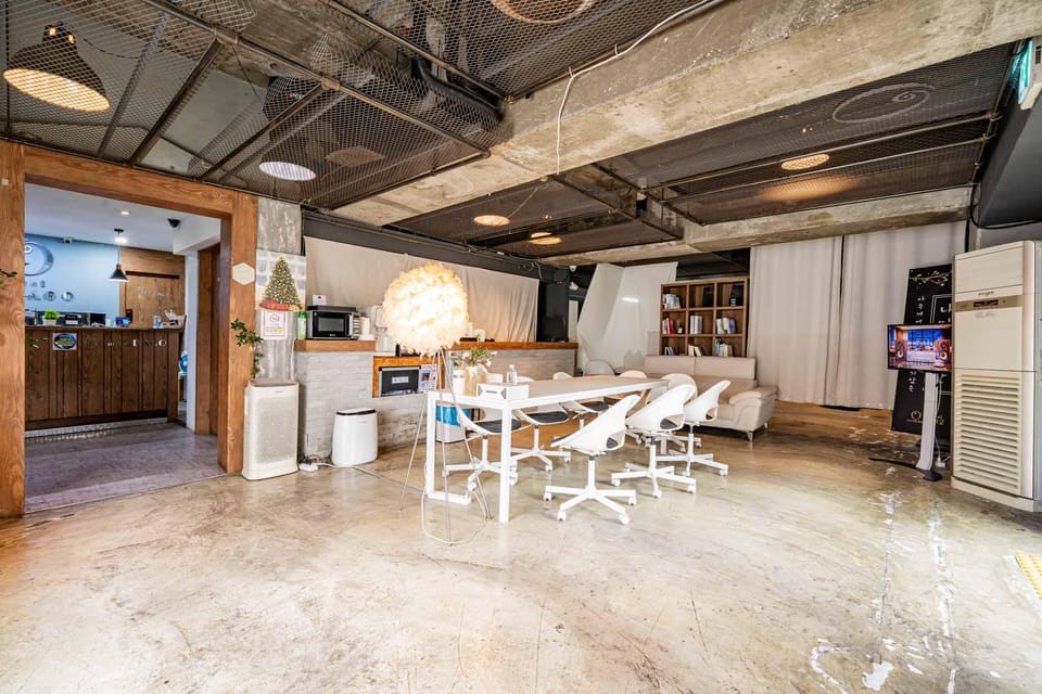 Suwon (Seryu Station) Orago Motel in Gyeonggi-do