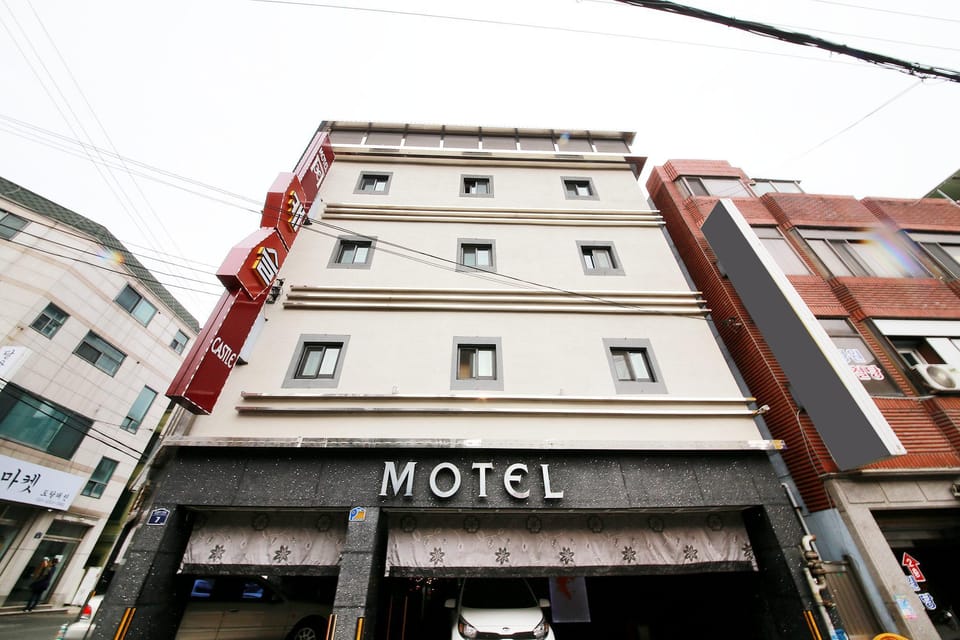 Seongnam Castle Motel in Seoul
