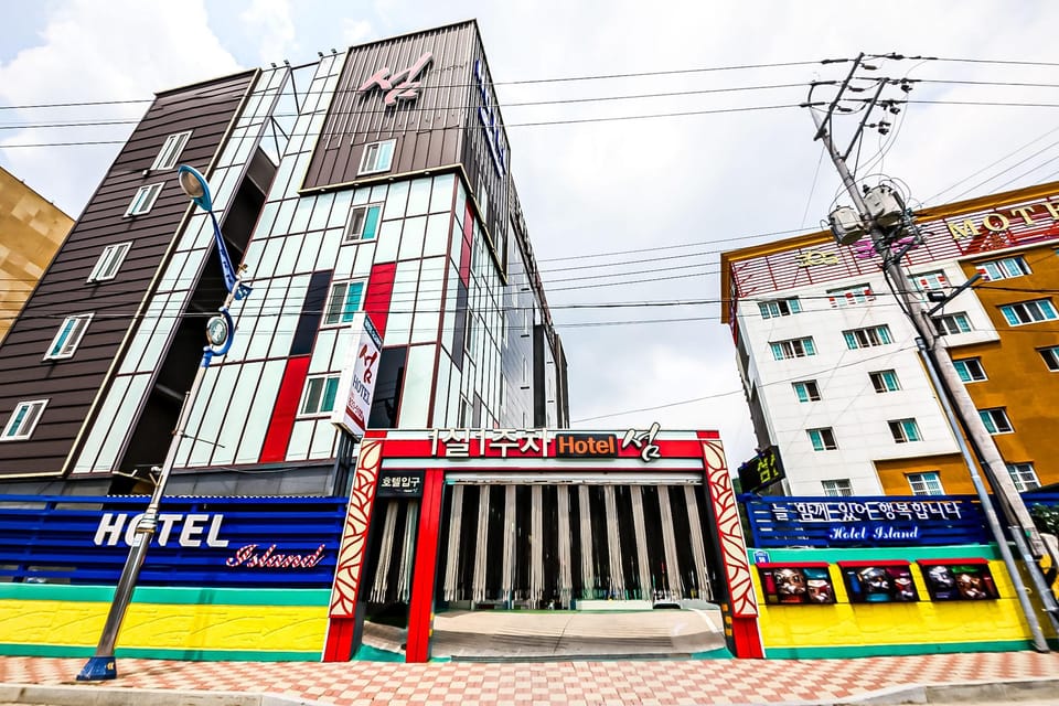 Sacheon Island Hotel Motel in South Korea