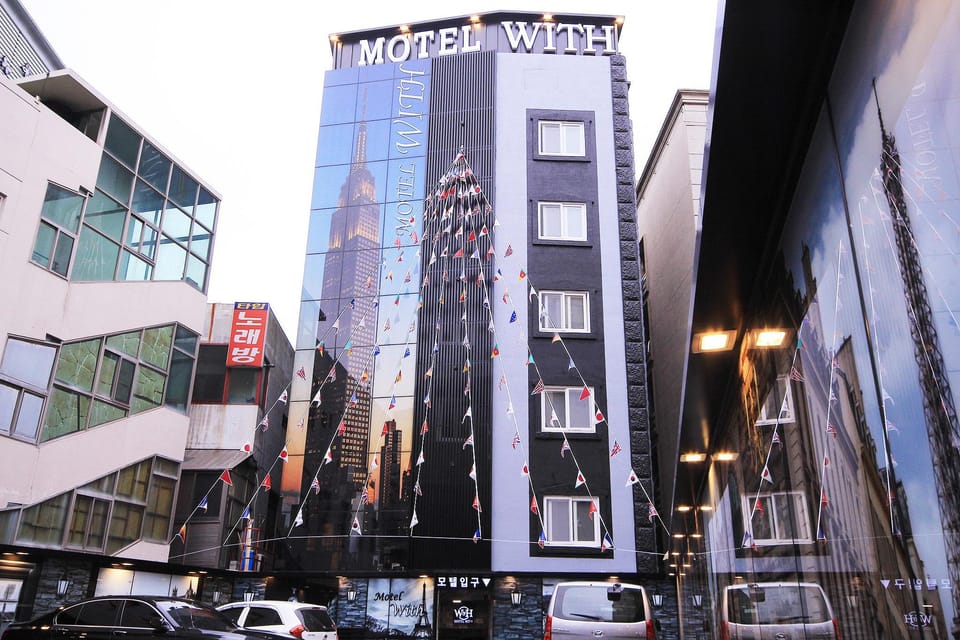 Ulsan Mugeodong With Motel in South Korea
