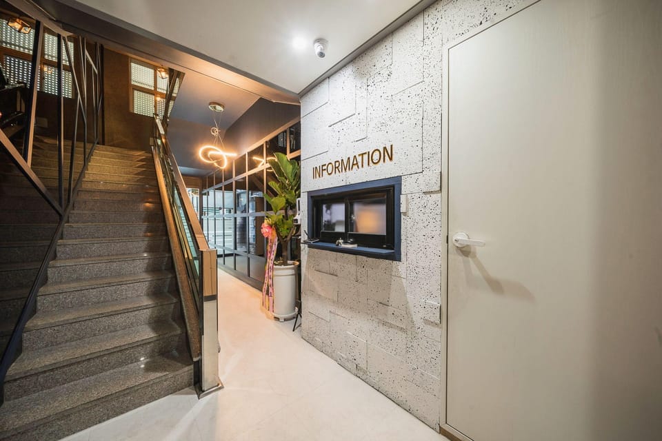Changwon Myeongseodong Hotel V Motel in South Korea