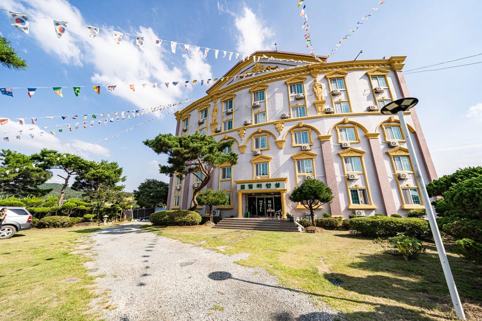 Gongju White Castle Motel in South Korea