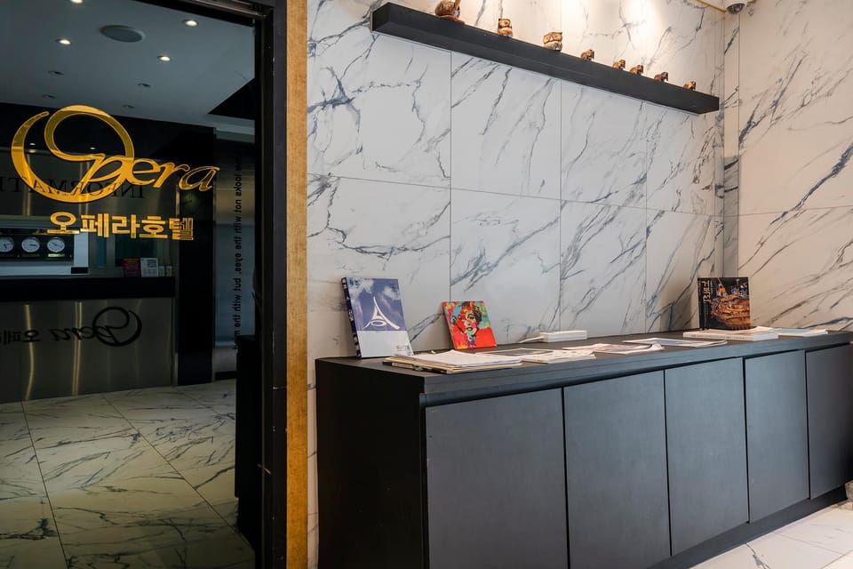 Tongyeong Hotel Opera Motel in South Korea