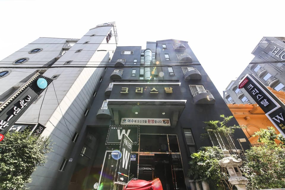 Yeosu Crystal Motel in South Korea