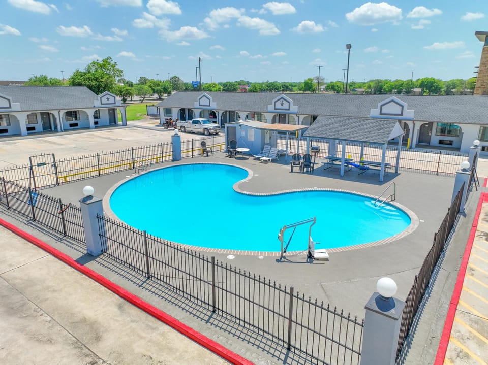 Executive Inn of Hondo Motel in Rio Grande