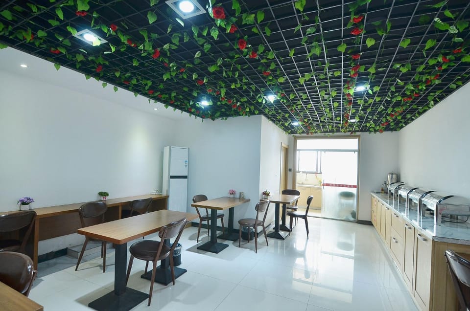 Thank Inn Hotel Anhui Hefei Feidong County Yuxi Road Dayuncheng Hotel in Jiangsu