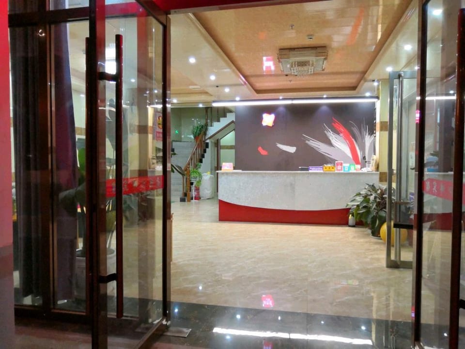 Thank Inn Hotel Shandong Zaozhuang Tai'Erzhuang Ancient Town Entrance Bridge South Hotel in Jiangsu
