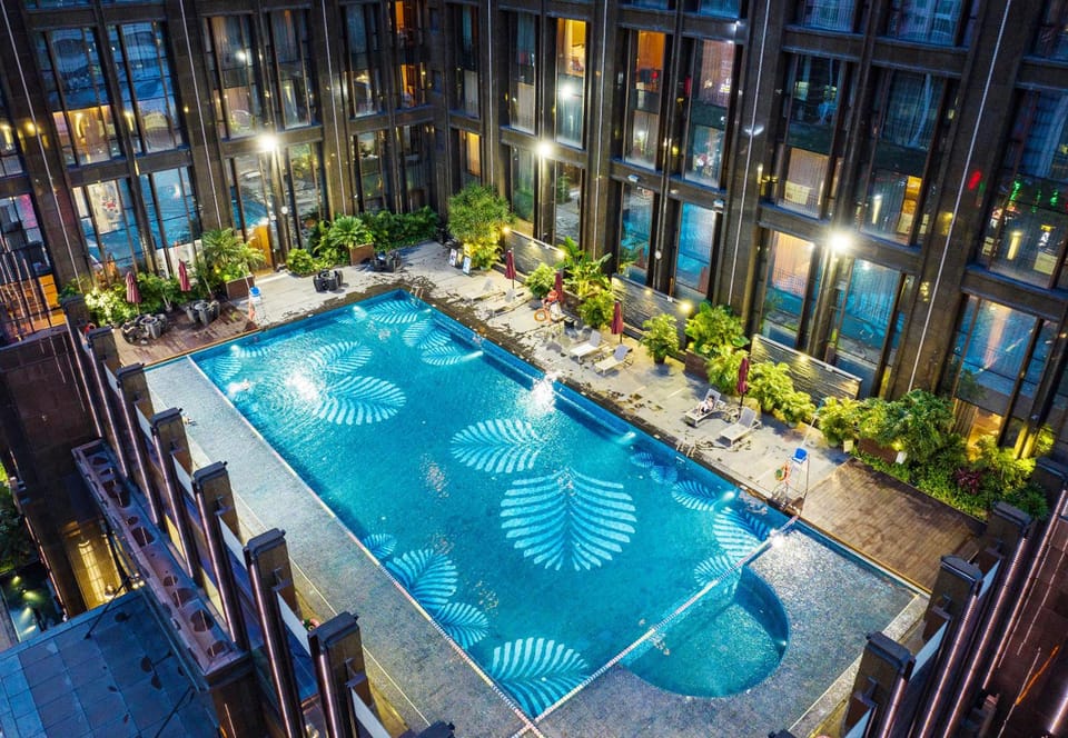 Swimming pool