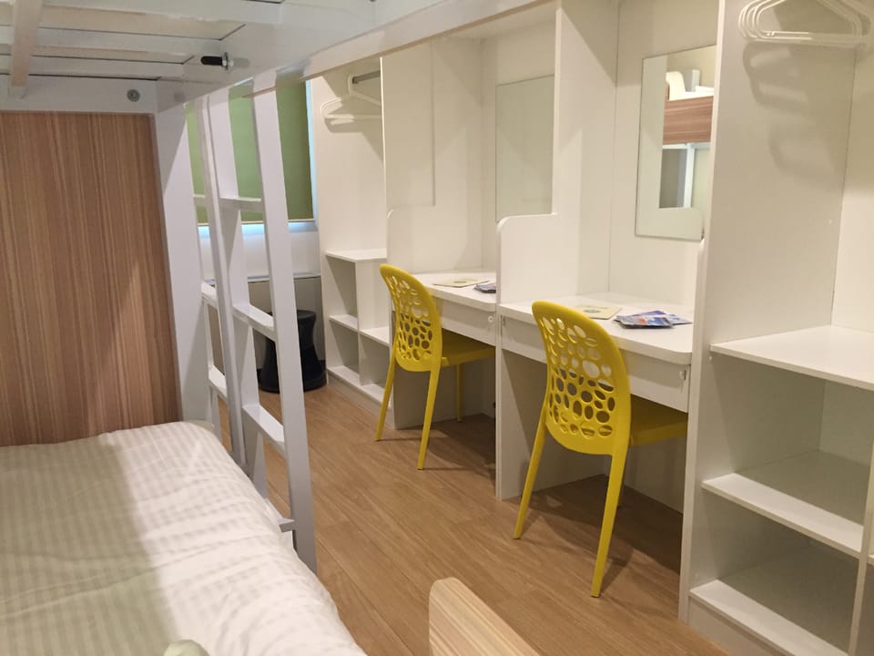 Guestroom