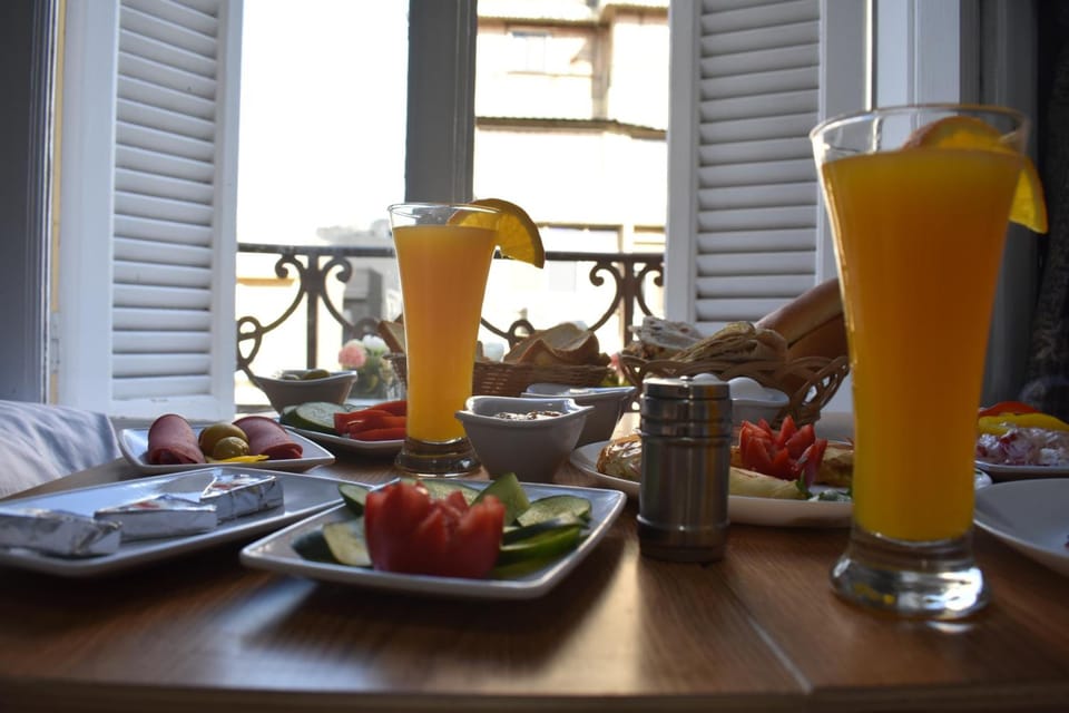 columbia downtown cairo Hotel in Cairo