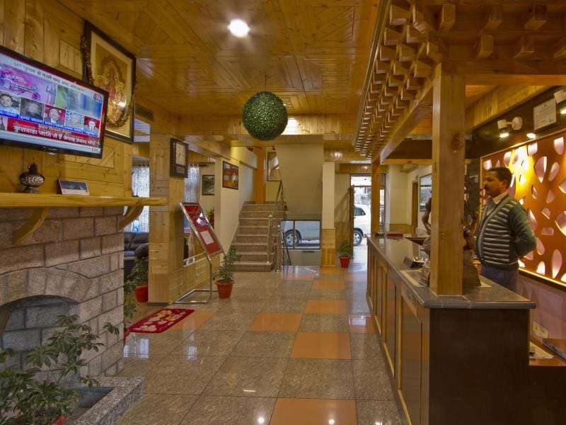 The Foghills : A Boutique Hotel & Cottages Hotel in Manali