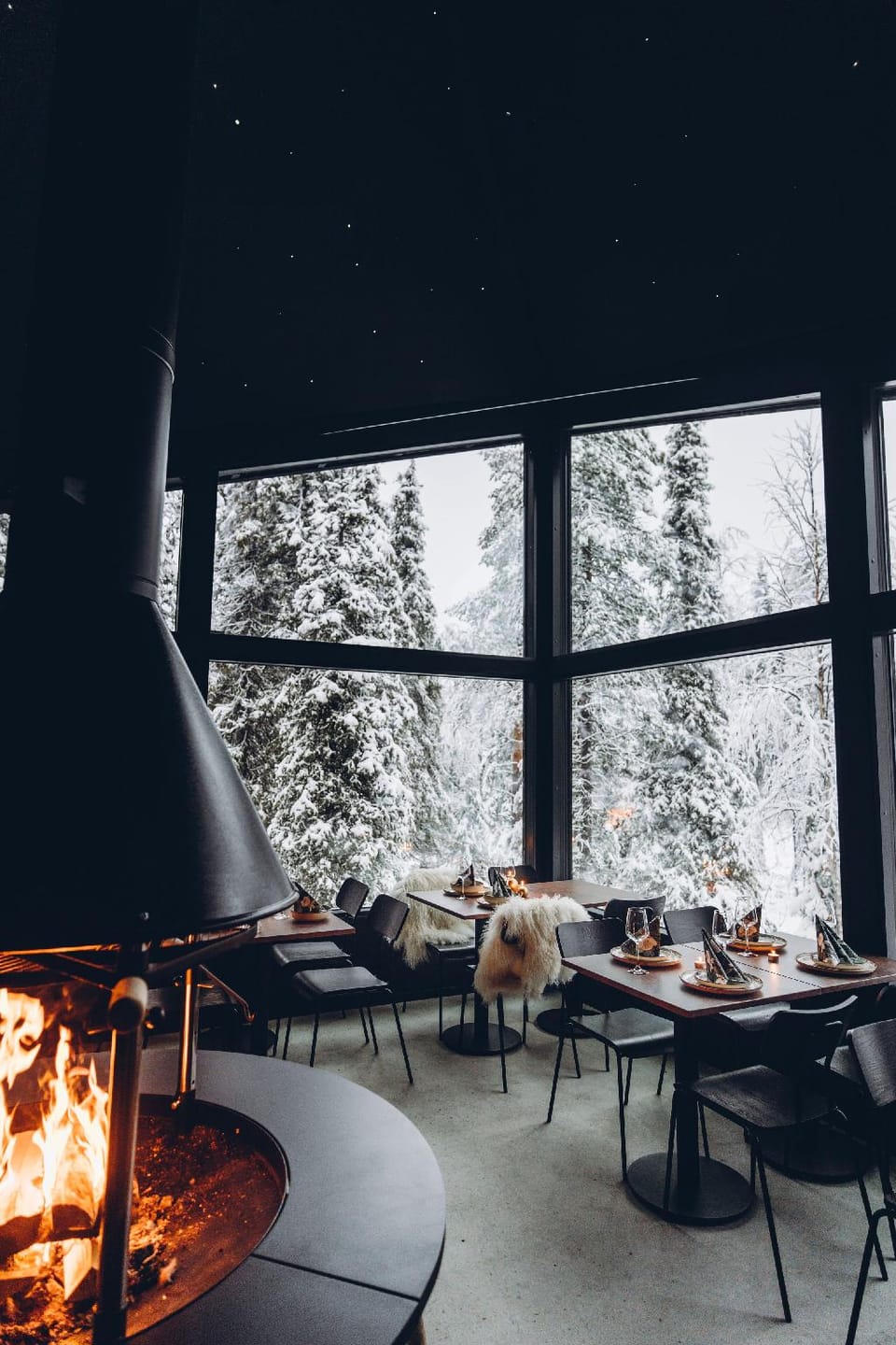 Magical Pond Nature Igloos Resort in Lapland