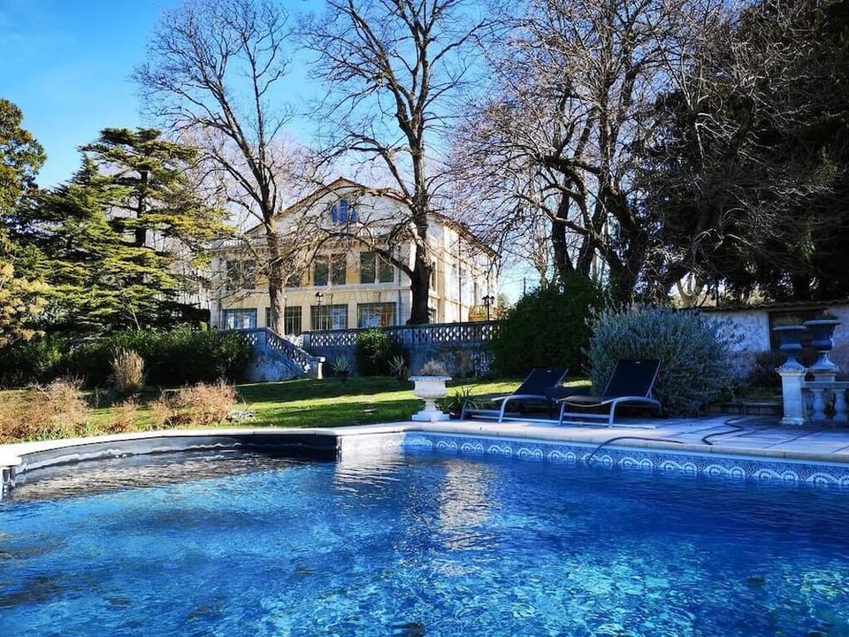 Manoir le Roure Hotel in Provence-Alpes-Côte d'Azur