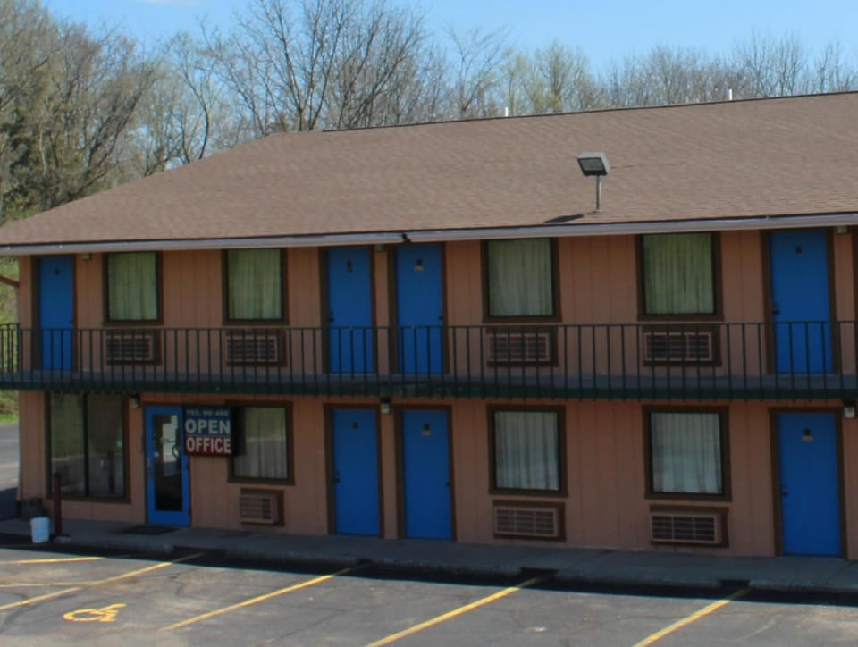 Allstate Inn Lebanon Inn in Ohio