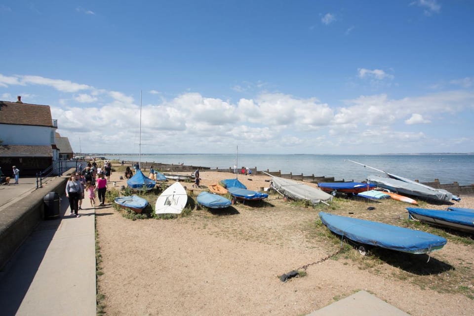 Warehouse Holiday Lets Apartment hotel in Whitstable