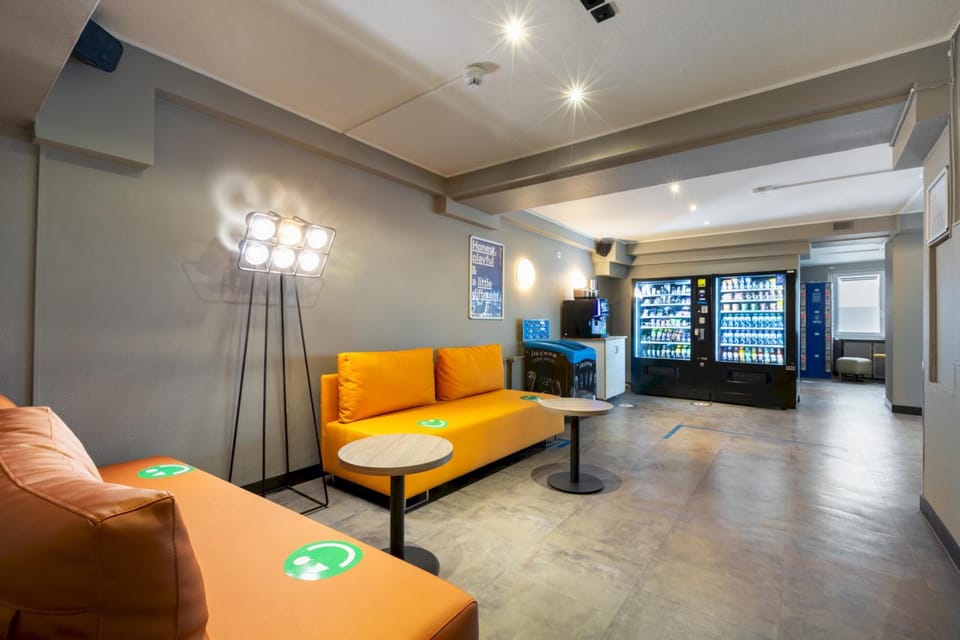 Bar/lounge