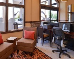 Tacoma - Seattle Hotel in Lakewood