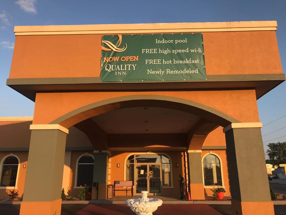 Quality Inn Vincennes Hotel in Indiana