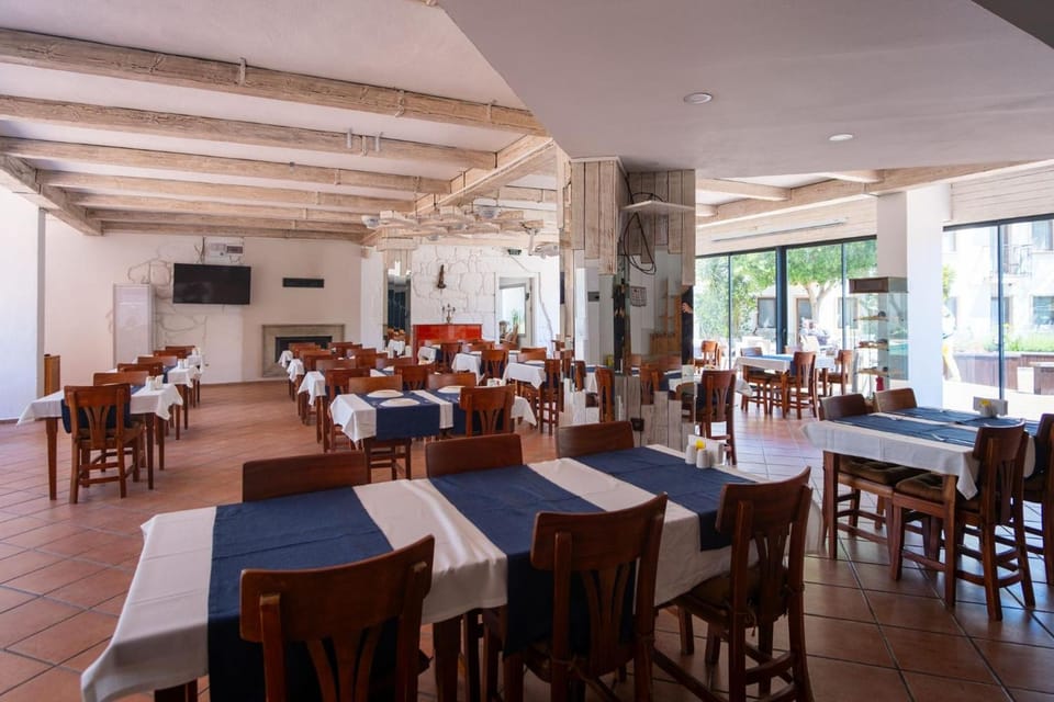 Flora Hotel Hotel in Bodrum