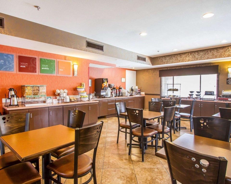 Comfort Inn & Suites Sierra Vista near Ft Huachuca Hotel in Sierra Vista