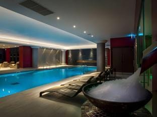 Genting Hotel Resorts World Birmingham & Birmingham NEC Hotel in Marston Green