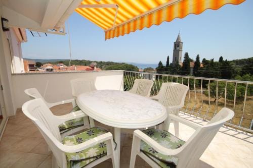 Apartments and rooms with parking space Bozava, Dugi otok - 8100 Hotel in Zadar County