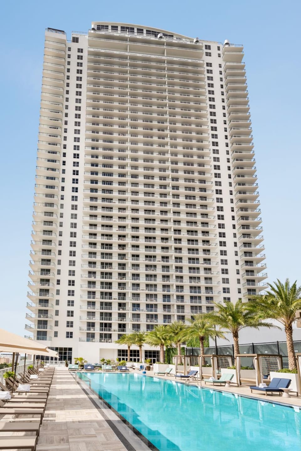 Hyde Beach House Apartment hotel in Hollywood Beach